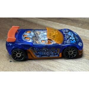 Hot Wheels TRAK-TUNE DIECAST CAR Sparkling Orange Silver And Blue 2003 Mattel